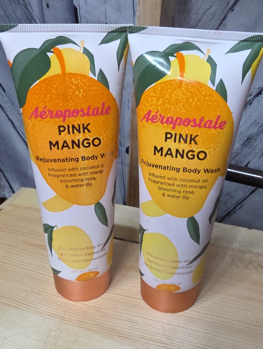 Aeropostale 2 Large Bottles Pink Mango Rejuvenating Body Wash -